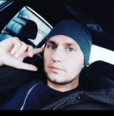  ,   Alex, 33 ,   ,   , c , 