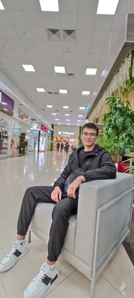  ,   Kamil, 35 ,   ,   
