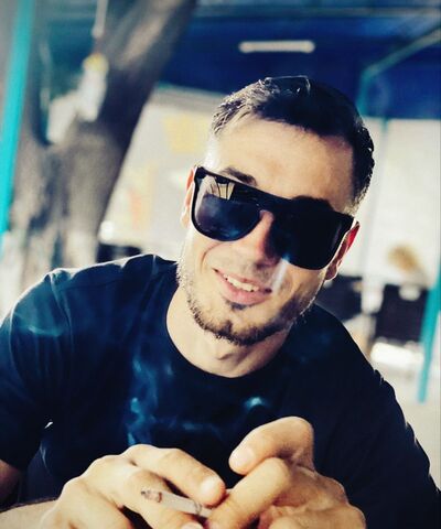  ,   Sergiu, 26 ,   ,   