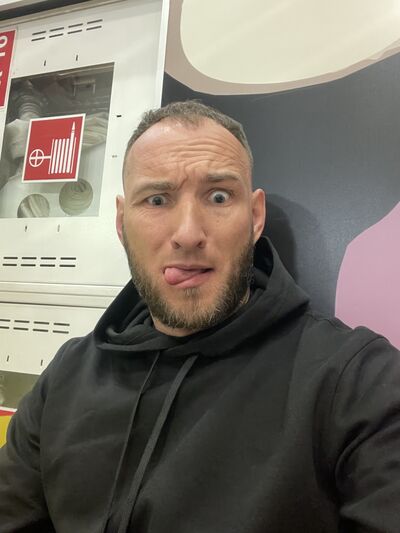  Santa Clarita,   Mike, 41 ,     , c 