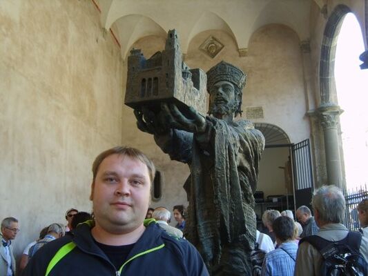  ,   DREDMAN, 44 ,   