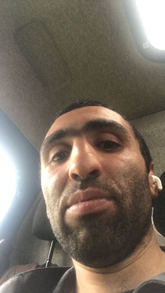  -,   Artur, 33 ,   ,   