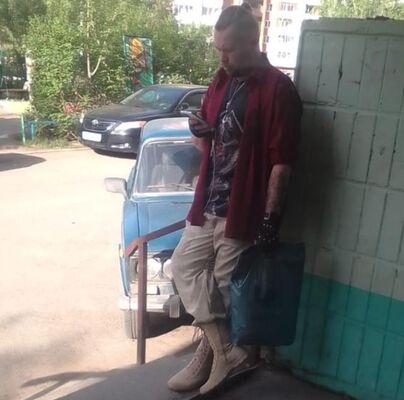  ,   Denis, 37 ,   , 