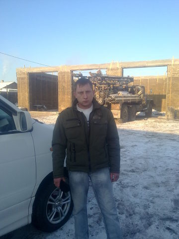  7837764  Slava, 39 ,    