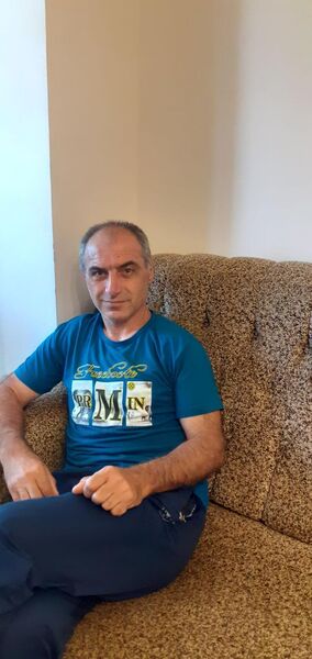  ,   Armen, 49 ,   ,   , c , 