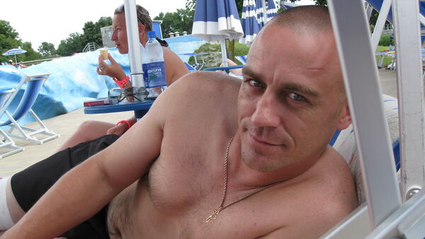  ,   DEN, 50 ,   