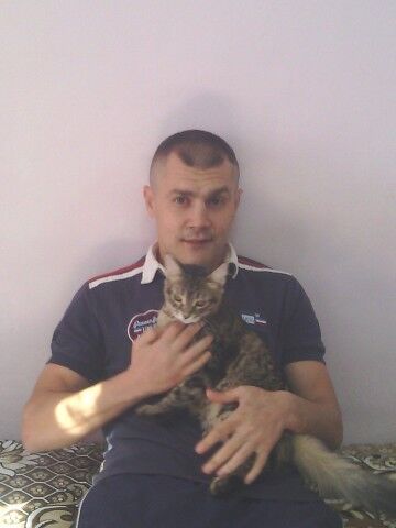  8155444  Alex, 44 ,    