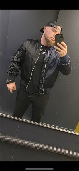  ,   John, 29 ,   ,   , c 