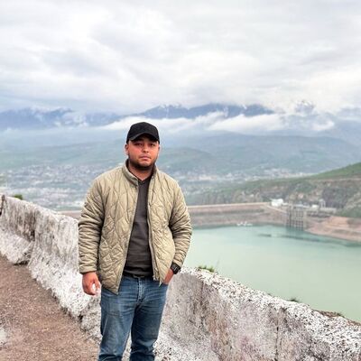  ,   Azizjon, 24 ,  