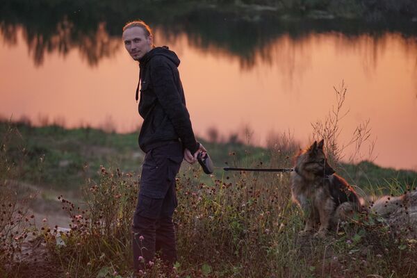  ,   Mihail, 43 ,     , c 