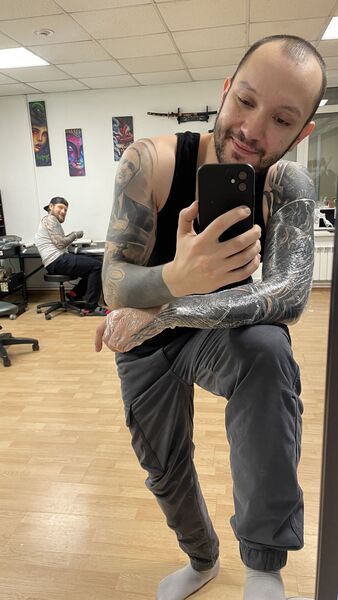  ,   Konstantin, 30 ,  