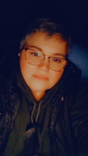  ,   Tatiana, 53 ,   c 