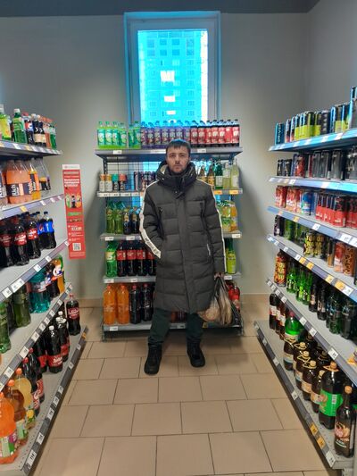  ,   Ikbol, 21 ,   ,   