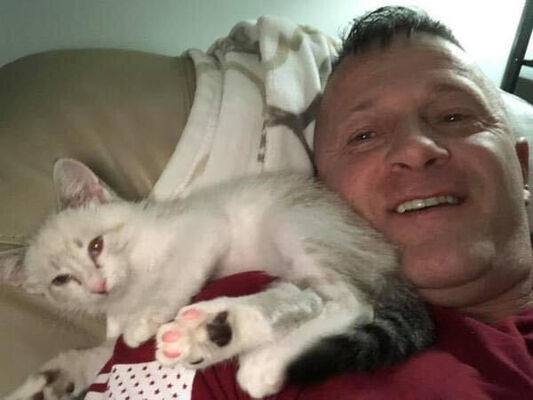  ,   Alikhan, 59 ,   c 
