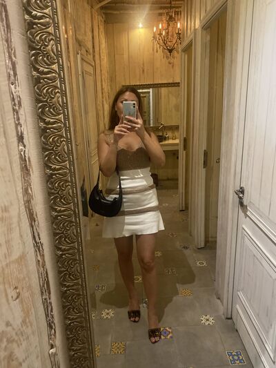 ,   Anna, 31 ,   ,   