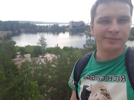  ,   Alex, 30 ,   c 