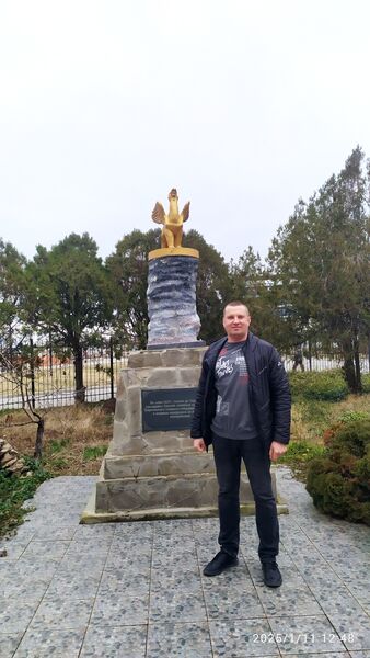  ,   Sergey, 42 ,   ,   , 