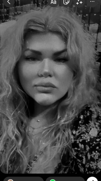  ,   Marina, 37 ,  