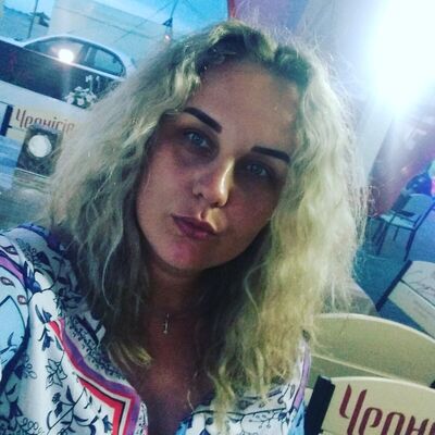  ,   Vitkoriia, 32 ,   ,   , c 