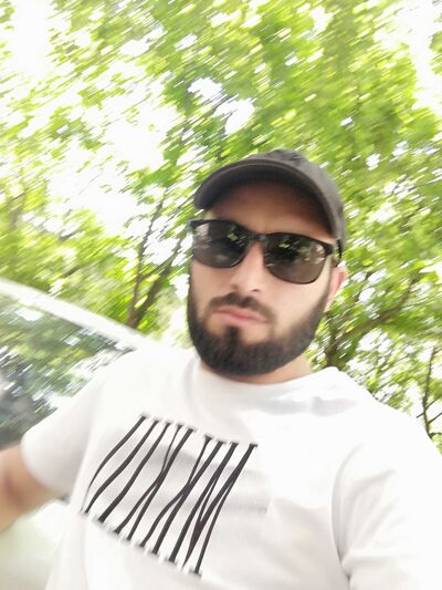  ,   Artem, 35 ,   ,   