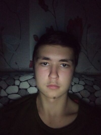  ,   Savusik Ivan, 19 ,   ,   