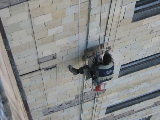  ,   Rescuer, 47 ,     , c 