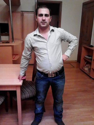  ,   Edmond, 37 ,   ,   , c 