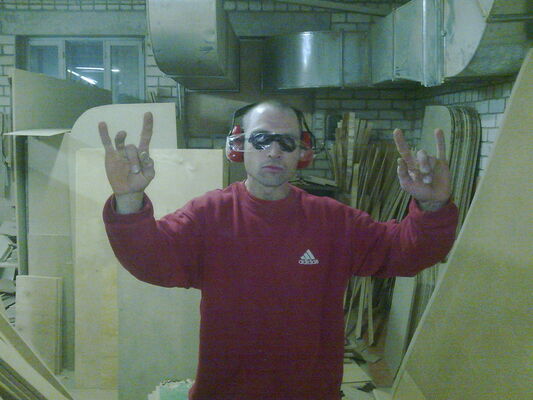  ,   Shon, 47 ,   , 