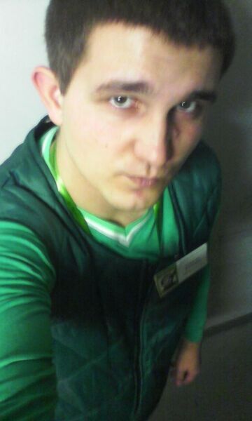 ,   Vladimir, 32 ,   