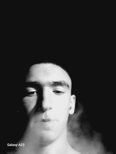  ,   Vladik, 19 ,     , c 
