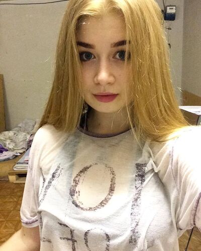  ,   Katrina, 28 ,  