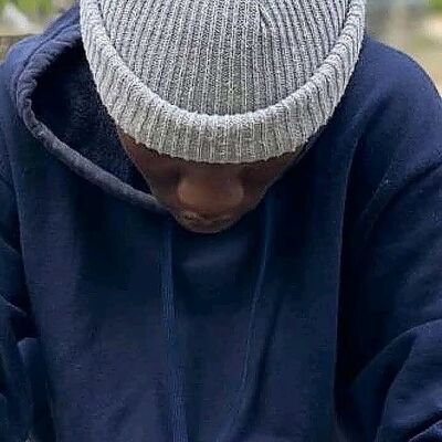  ,   Lore kisser, 28 ,   ,   , c 