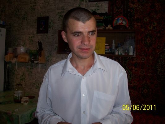  ,   Alex, 39 ,  