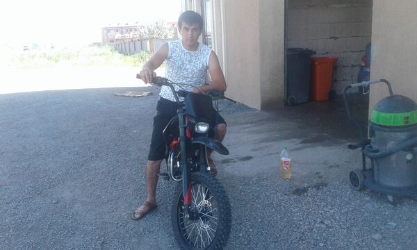  ,   Dauren, 36 ,   ,   , c 