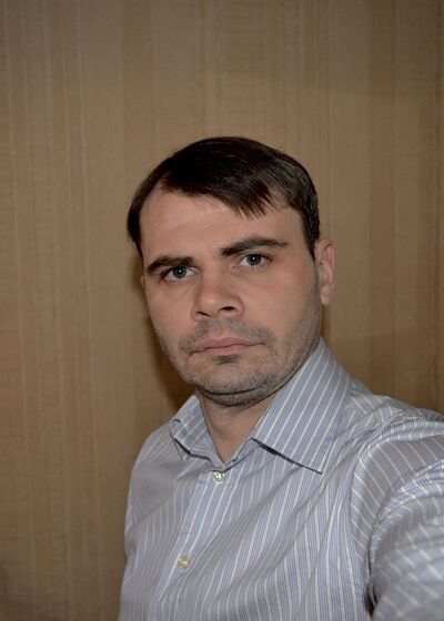  ,   Sergei, 42 ,   ,   , c , 