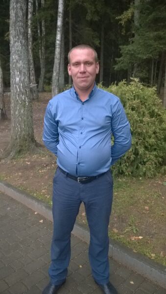  ,   Viktor, 37 ,   ,   , c 