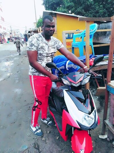  ,   Kaera, 33 ,   ,   , c 