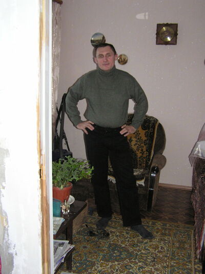  ,   Ihor, 54 ,     , c 
