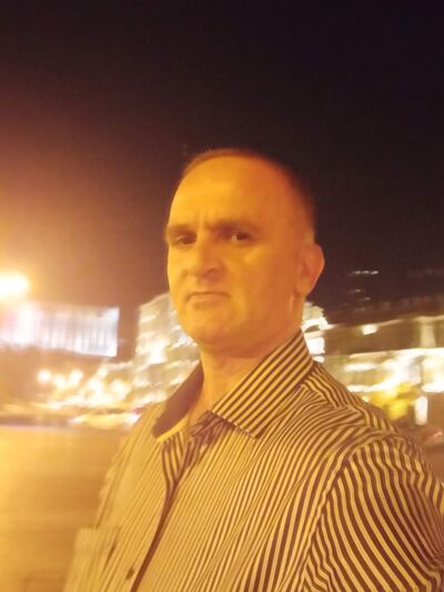  ,   Xaqani, 52 ,     