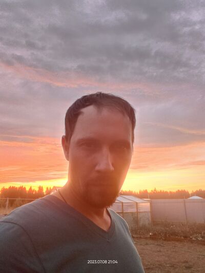  ,   Axel, 38 ,   ,   
