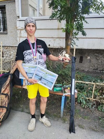  -,   Ѹ, 21 ,   ,   , c 