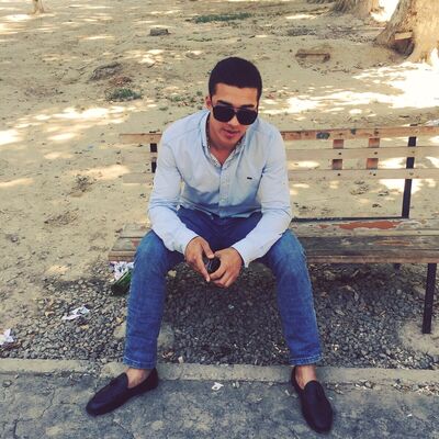  ,   Xalilov, 32 ,   ,   , c 