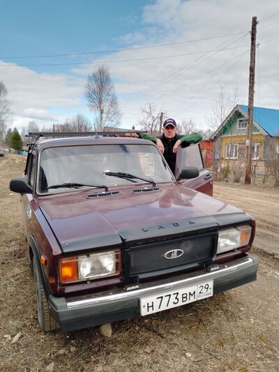  ,   Dima, 49 ,   c 