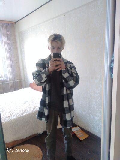  ,   Kirill, 21 ,   ,   