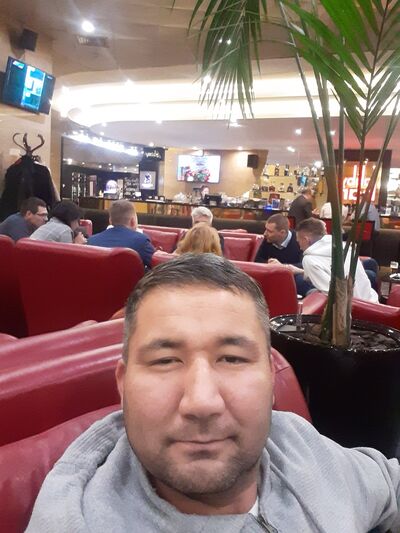  ,   Mike, 39 ,   ,   