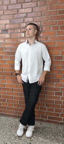  ,   Ernestas, 18 ,   