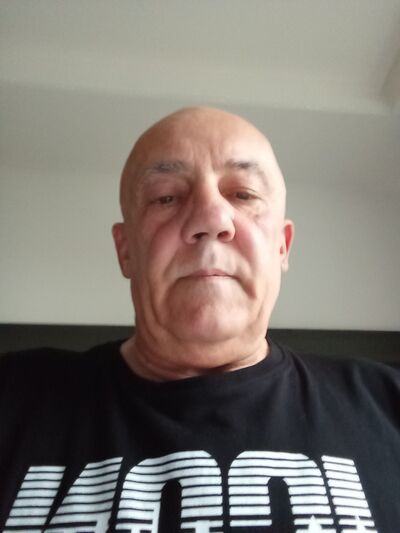   ,   Rade, 61 ,   ,   
