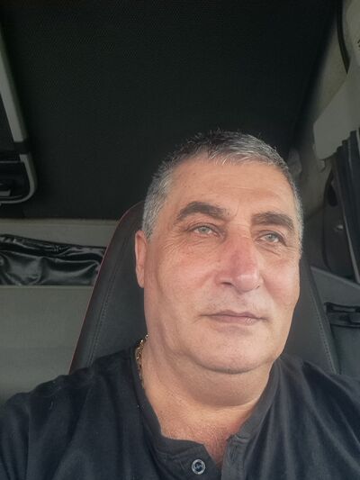  ,   Mais, 52 ,   ,   