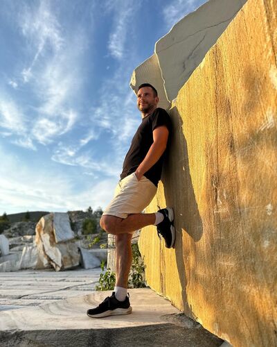  ,   MrGold, 38 ,   ,   , c 