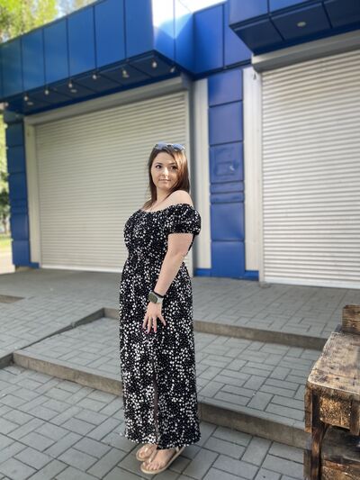 ,   Olechka, 32 ,   